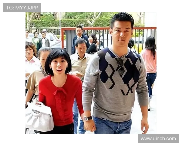 对话王芳：回顾她在英雄联盟中的辉煌历程与成长故事